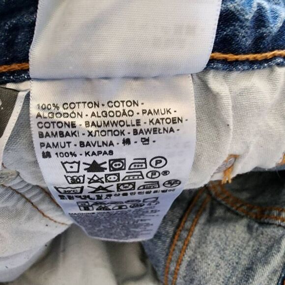 Levi's Women Jeans, Levi's 501 CT Button Fly Straight Leg Tapered Jeans, Sz W32 - Picture 3 of 11